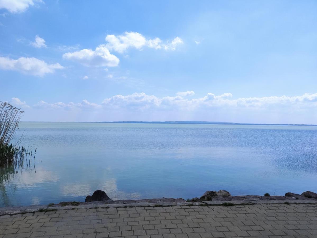 Royal Relax Apartman Keszthely Exterior photo
